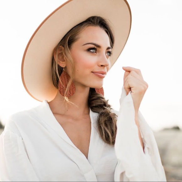 Nickel and Suede Large Teardrop Leather Earrings Rust Knit - Picture 2 of 8